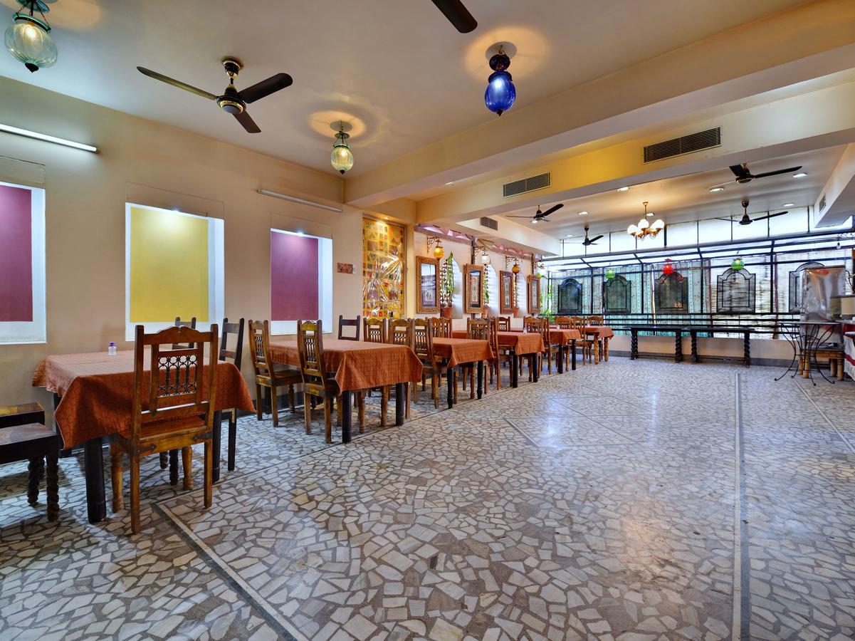 Oyo 9900 Hotel Pioneer Plaza Jodhpur  Exterior foto